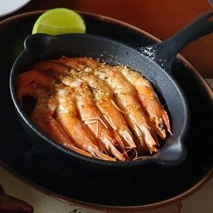 Gambas en mantequilla de limon mandarino