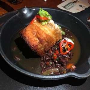 Chicharron coccion lenta (entrada)