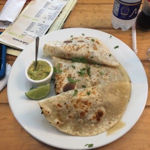 quesadilla al pastor 