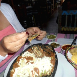 Nachos con carne/pollo