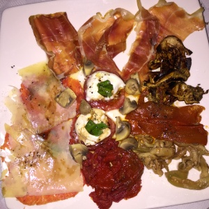 Antipasto surtido
