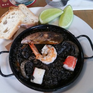 paellita negra