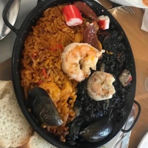 paella mixta y negra