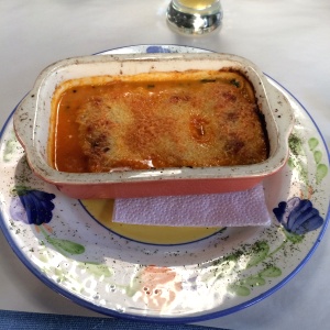 Caneloni con salsa bolognesa