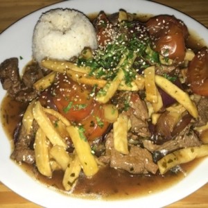 lomo saltado