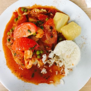 Pescado a la chorrillana