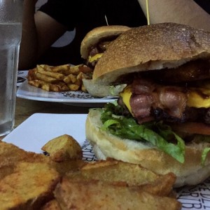 hamburguesa de costilla