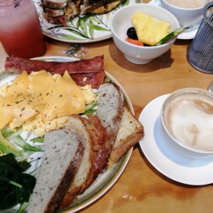 Desayuno de la Casa