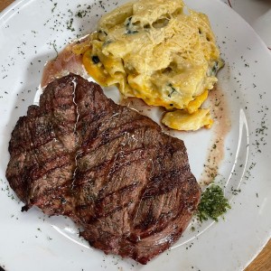baby beef con pastel de macarrones