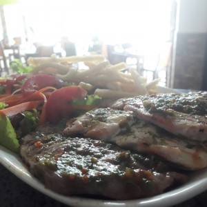 Mixto tres carnes 