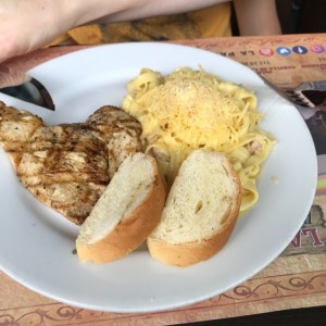 Combinado fetuchini con pollo
