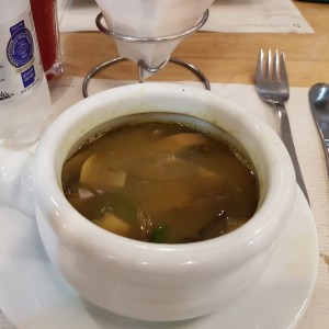 sopa de lentejas