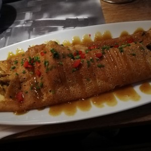 Crepes de Pollo Thai
