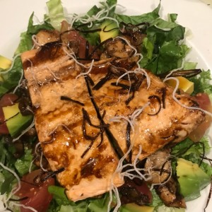 ensalada salmon