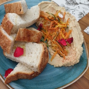 hummus