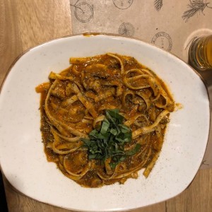Pasta pomodoro vegana