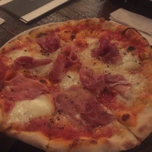 pizza prosciutto
