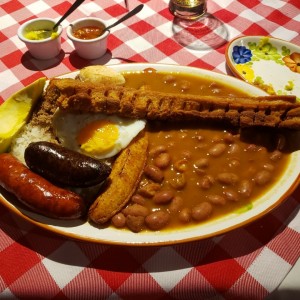Bandeja Paisa