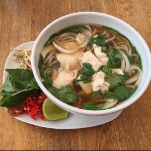 Sopa PHO GA Pollo
