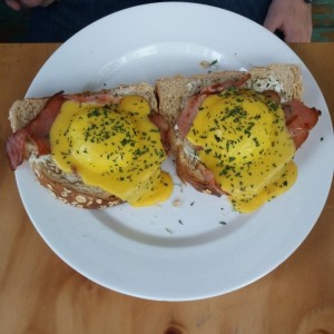 huevos benedictinos 