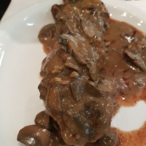 lomito en salsa