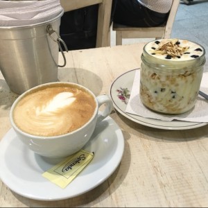 cafe capuchino con Quinua Pop