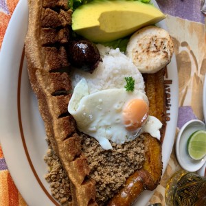 Bandeja Paisa