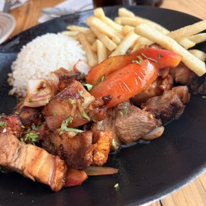 Tocino saltado