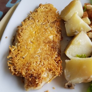 Robalo a la Parmesano