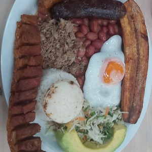 bandeja paisa!