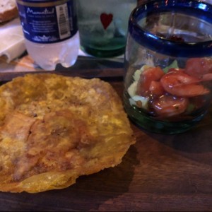 ceviche de camarones con paracones
