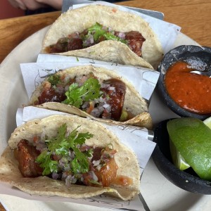 Tacos de pork belly 