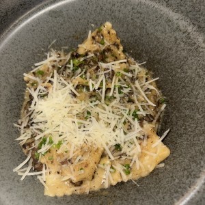 Raviolis de pollo