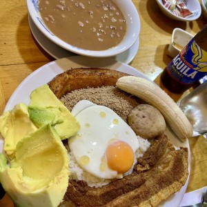Bandeja Paisa