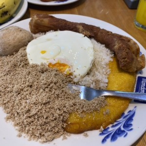 Bandeja Paisa