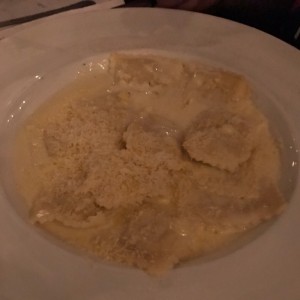 Raviolis de pollo