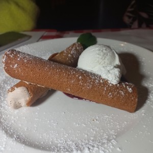 Cannolis