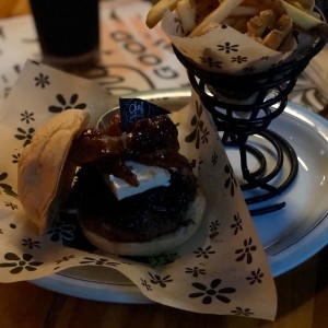 Hamburguesa Sailor Jerry