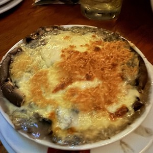 Cazuela de platano gratinado