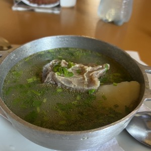 Caldo de costilla 