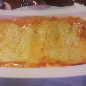 Lasagna gratinada de pollo