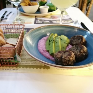Dip hummus veggi balls