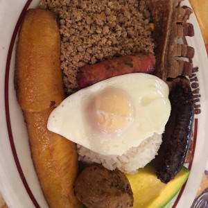 Bandeja Paisa