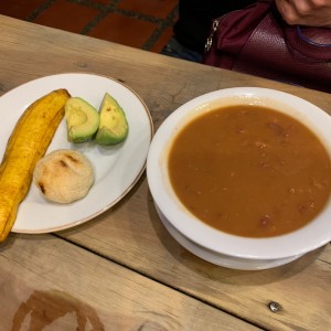 Plato de frijoles