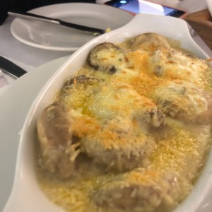 homgos gratinados