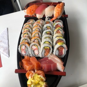 barco de sushi