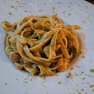 Al pesto con pollo