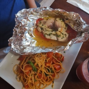 pargo al cartucho con spaghetti