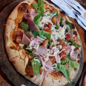 Pizza Especial con Arugula