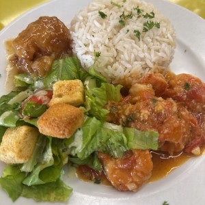 Camarones al ajillo
